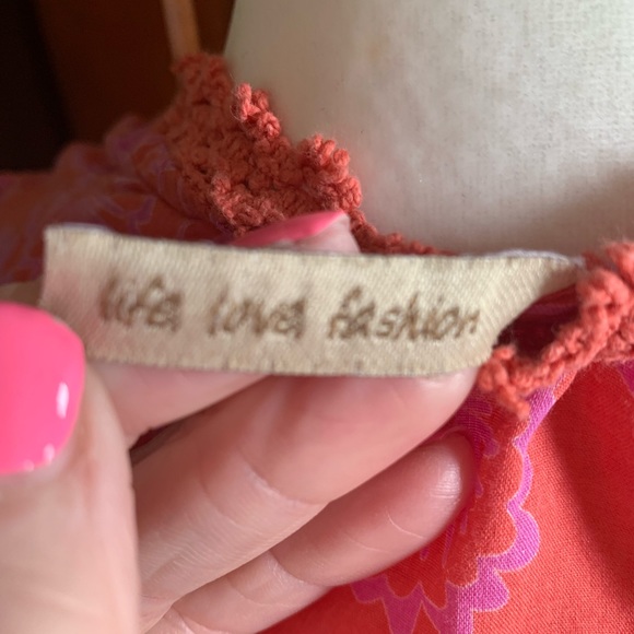 Tunic - Picture 7 of 7